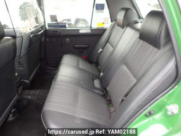 Used 2017 AT toyota crown-comfort TSS10 Image[12]