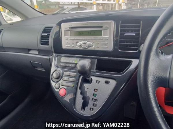Used 2005 AT toyota wish ZNE10G Image[22]