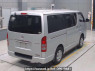Used 2011 AT toyota regiusace-van KDH206V Image[1]