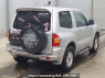 Used 2002 AT mitsubishi pajero V68W Image[1]