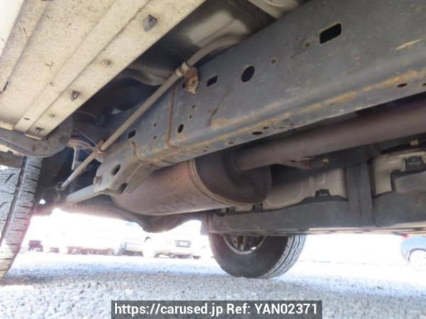 Used 2003 AT toyota hilux-surf RZN215W Image[40]