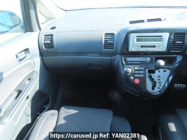 Used 2003 AT toyota wish ZNE10G Image[23]