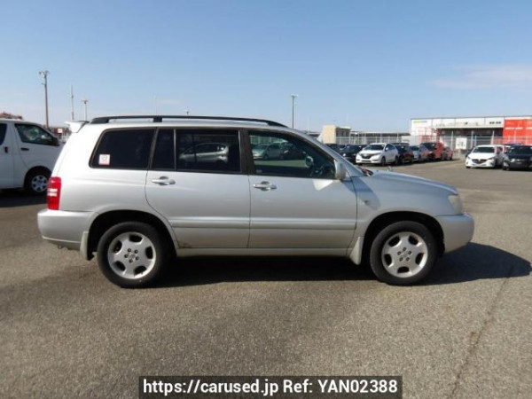 Used 2003 AT toyota kluger ACU20W Image[7]