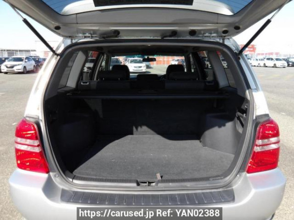 Used 2003 AT toyota kluger ACU20W Image[8]