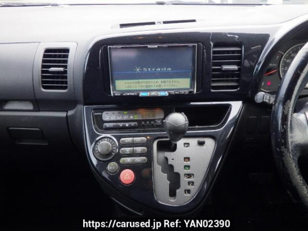 Used 2003 AT toyota wish ZNE10G Image[21]
