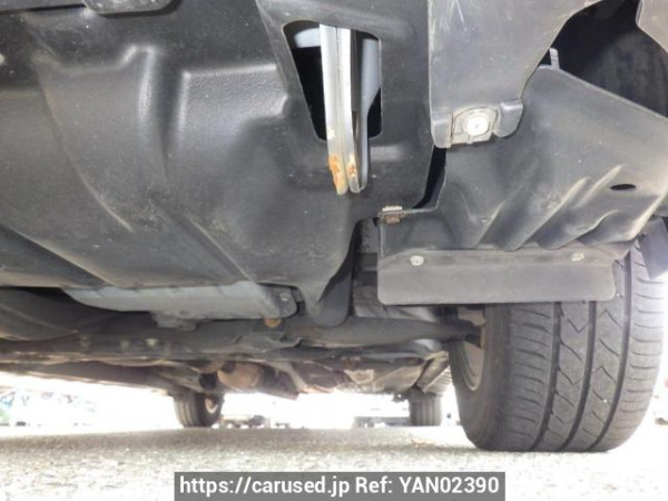 Used 2003 AT toyota wish ZNE10G Image[34]