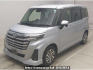 Toyota Roomy M900A