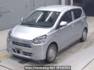 Daihatsu Mira e:S LA350S