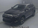 Toyota Harrier Hybrid AVU65W