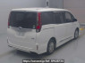 Used 2015 AT toyota noah ZWR80G Image[1]