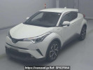 Toyota C-HR ZYX10
