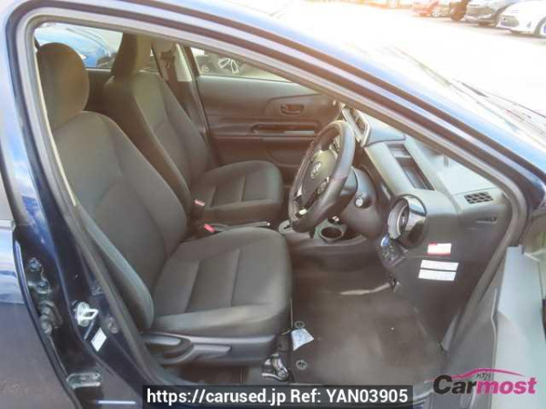 Used 2018 CVT toyota aqua NHP10 Image[18]