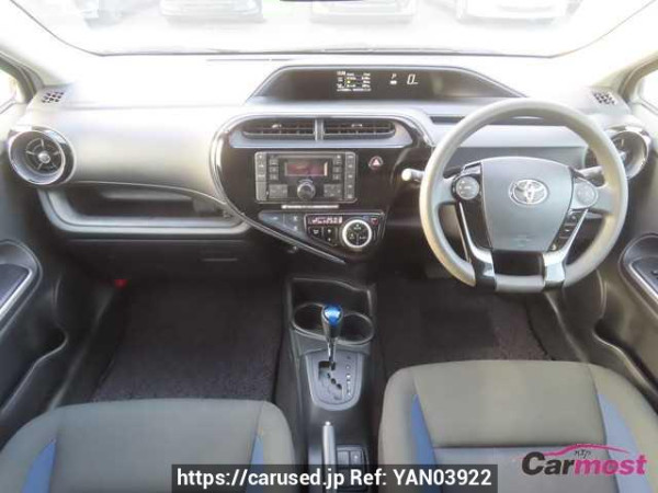 Used 2020 CVT toyota aqua NHP10 Image[11]