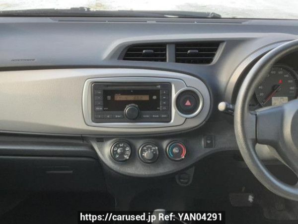 Used 2013 AT toyota vitz NSP130 Image[20]