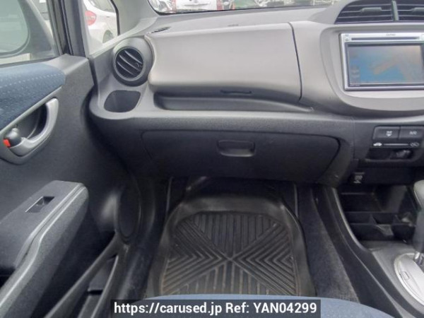 Used 2010 AT honda fit GE6 Image[18]