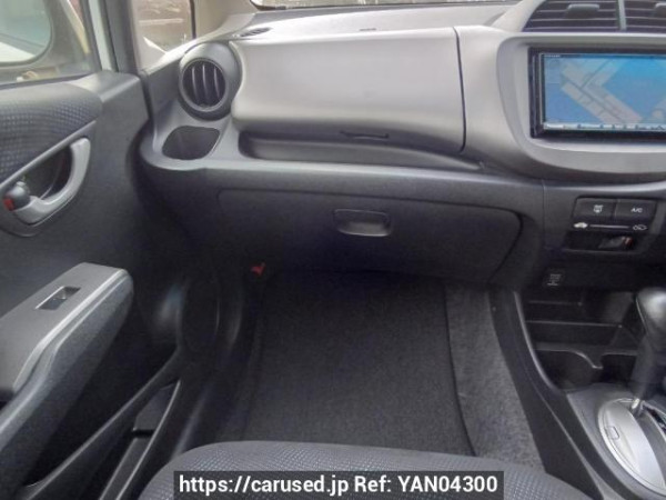 Used 2012 AT honda fit GE6 Image[17]