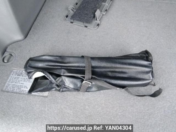 Used 2004 AT toyota hilux-surf TRN215W Image[40]