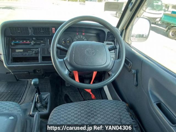 Used 2003 MT toyota hiace-van TRH102V Image[19]
