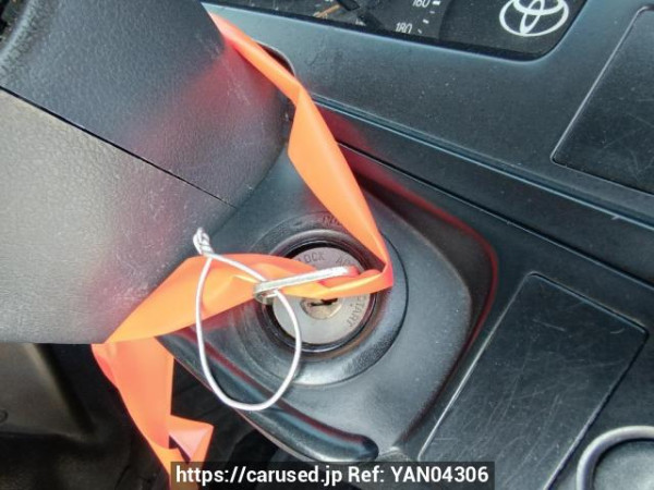 Used 2003 MT toyota hiace-van TRH102V Image[20]