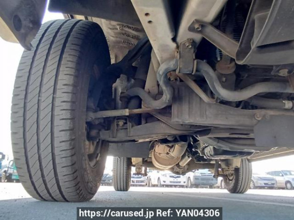 Used 2003 MT toyota hiace-van TRH102V Image[30]