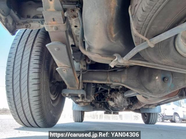 Used 2003 MT toyota hiace-van TRH102V Image[36]