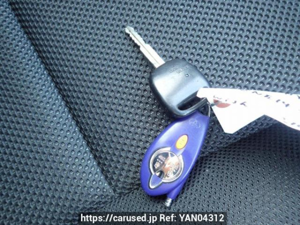Used 2003 AT toyota wish ZNE14G Image[22]
