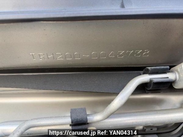 Used 2006 AT toyota regiusace-van TRH200V Image[7]