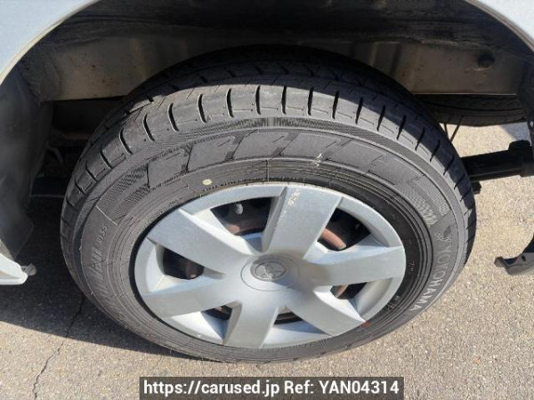 Used 2006 AT toyota regiusace-van TRH200V Image[18]