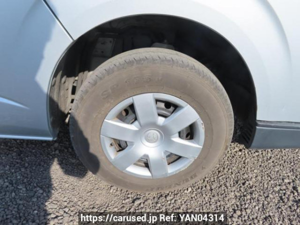 Used 2006 AT toyota regiusace-van TRH200V Image[30]