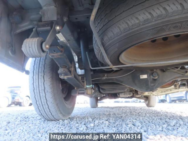 Used 2006 AT toyota regiusace-van TRH200V Image[40]