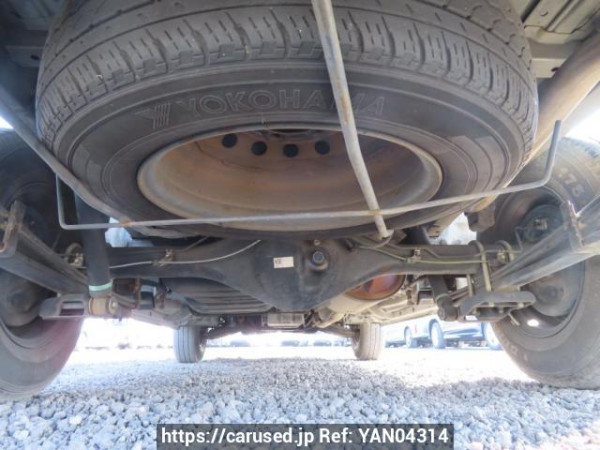 Used 2006 AT toyota regiusace-van TRH200V Image[41]