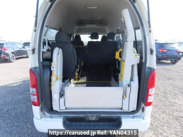 Used 2010 AT toyota regiusace-van TRH200K Image[8]