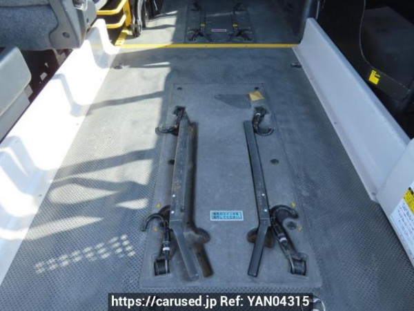 Used 2010 AT toyota regiusace-van TRH200K Image[9]