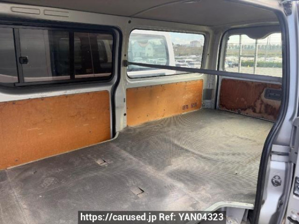 Used 2007 AT toyota regiusace-van KDH200V Image[8]
