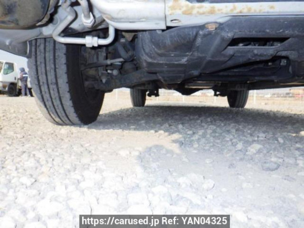 Used 2006 AT toyota hiace-van TRH200V Image[32]