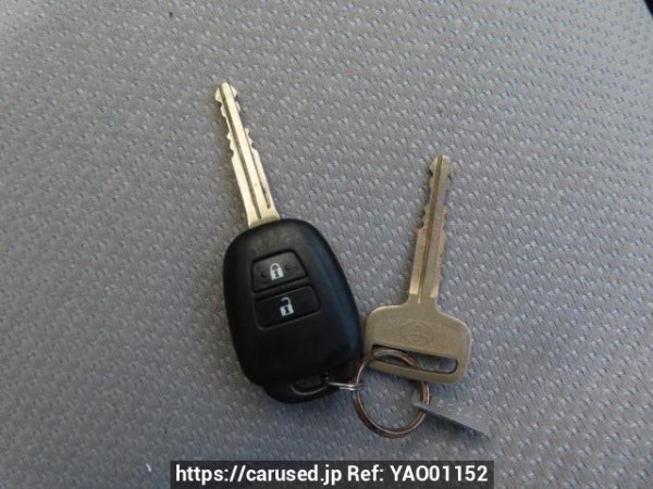 Used 2012 AT toyota vitz KSP130 Image[23]