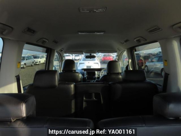 Used 2008 AT toyota voxy ZRR70W Image[9]