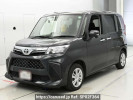 Toyota Roomy M900A