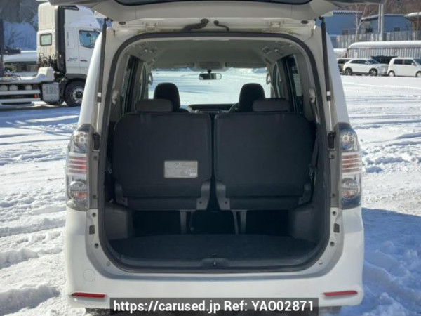 Used 2009 AT toyota noah ZRR75W Image[8]