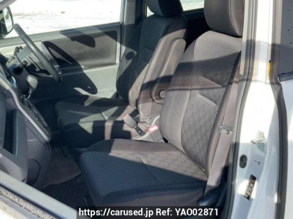 Used 2009 AT toyota noah ZRR75W Image[13]