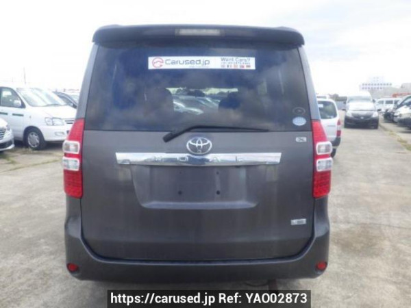 Used 2010 AT toyota noah ZRR75G Image[5]