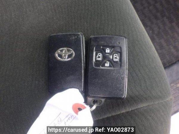Used 2010 AT toyota noah ZRR75G Image[25]