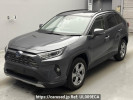 Toyota RAV4 AXAH54
