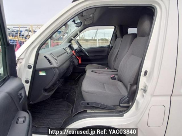 Used 2011 AT toyota hiace-van TRH200K Image[16]