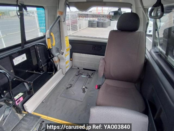 Used 2011 AT toyota hiace-van TRH200K Image[18]