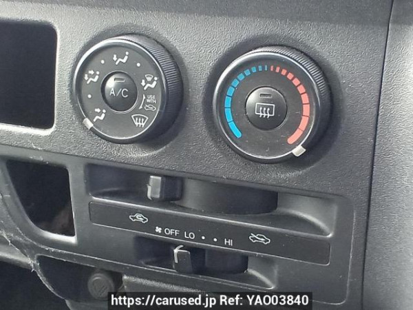 Used 2011 AT toyota hiace-van TRH200K Image[27]