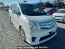 Toyota Noah ZRR75W