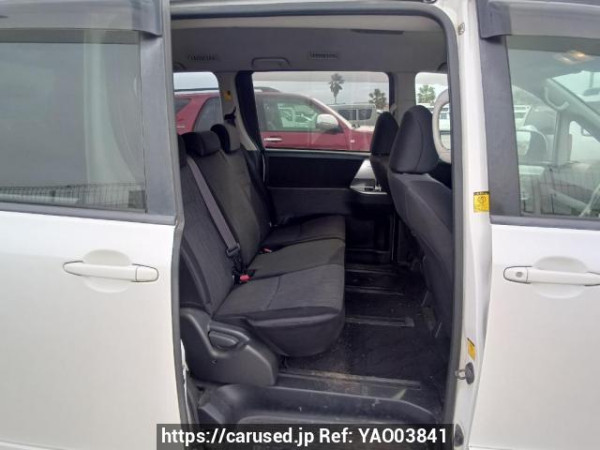 Used 2011 AT toyota noah ZRR75W Image[15]