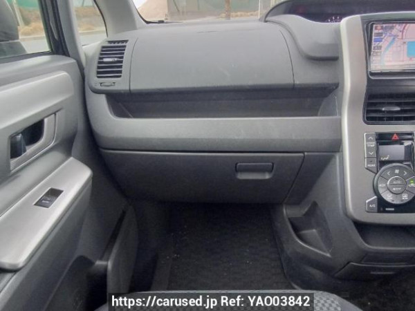 Used 2007 AT toyota noah ZRR70W Image[19]