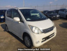 Daihatsu Move L175S